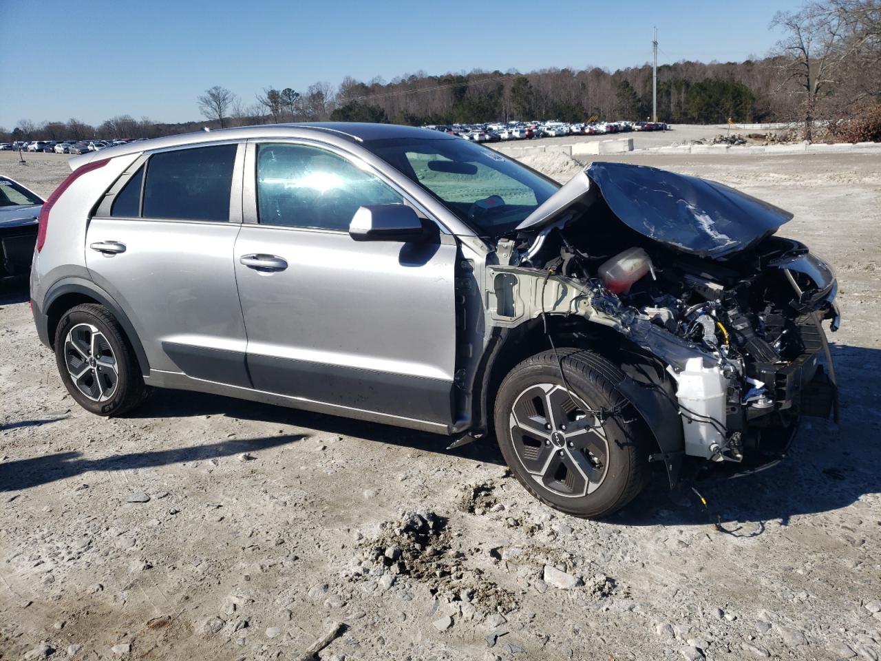 2023 KIA Niro VIN KNDCP3LE0P5065607 Copart auction photo, front end damage thumbnail 4