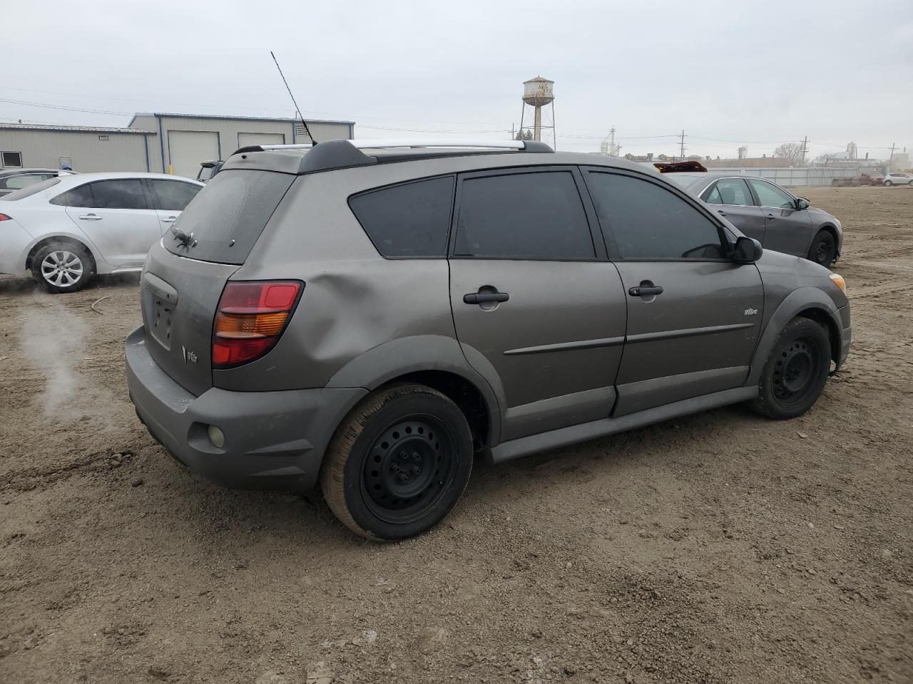 2006 Pontiac Vibe VIN 5Y2SL658X6Z409726 Copart auction photo, front end / side damage thumbnail 3