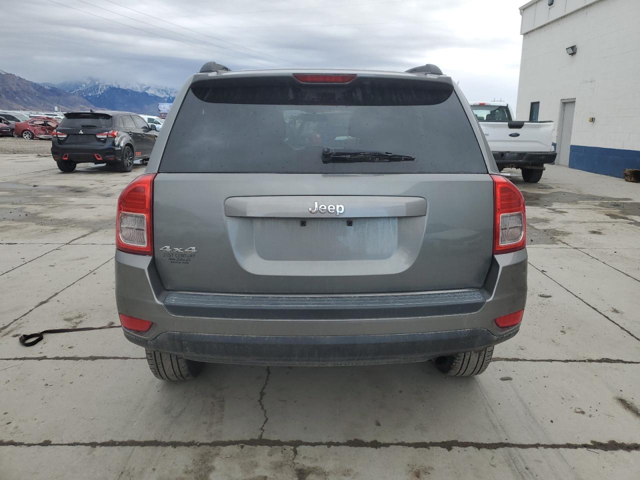 2012 Jeep Compass VIN 1C4NJDBB4CD583016 Copart auction photo, front end damage thumbnail 6