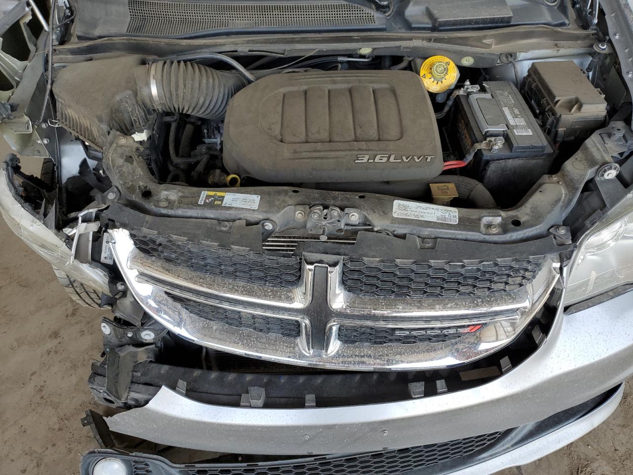 2018 Dodge Caravan VIN 2C4RDGCG0JR323808 Copart auction photo, front end damage thumbnail 14
