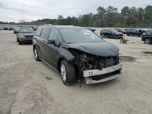 2022 Toyota Sienna VIN 5TDZRKEC3NS096576 Copart auction photo, front end damage thumbnail 12