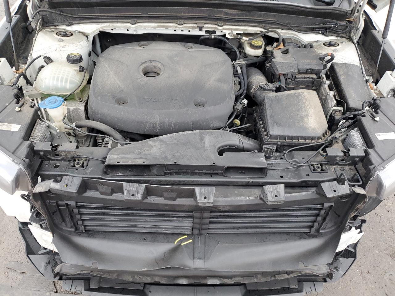 2019 Volvo XC40 VIN YV4AC2HMXK2068129 Copart auction photo, side / front end damage thumbnail 14