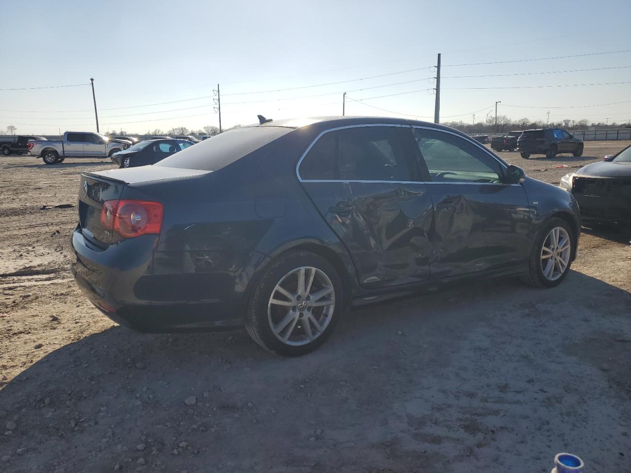 2006 Volkswagen Jetta VIN 3VWCT71K86M850300 Copart auction photo, side damage thumbnail 3