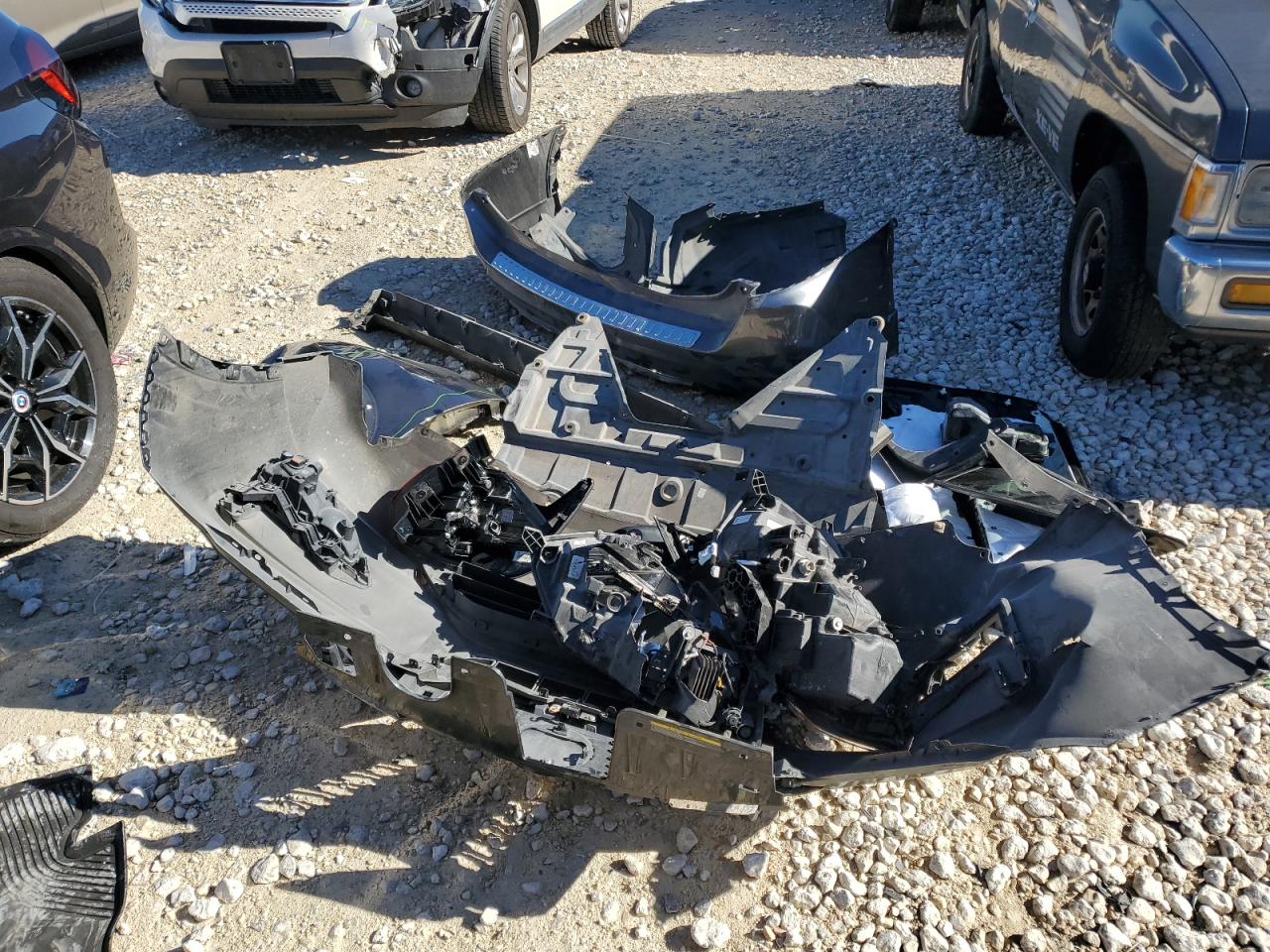 2019 Nissan Rogue VIN 5N1AT2MT5KC721035 Copart auction photo, all over / minor dent/scratches damage thumbnail 12