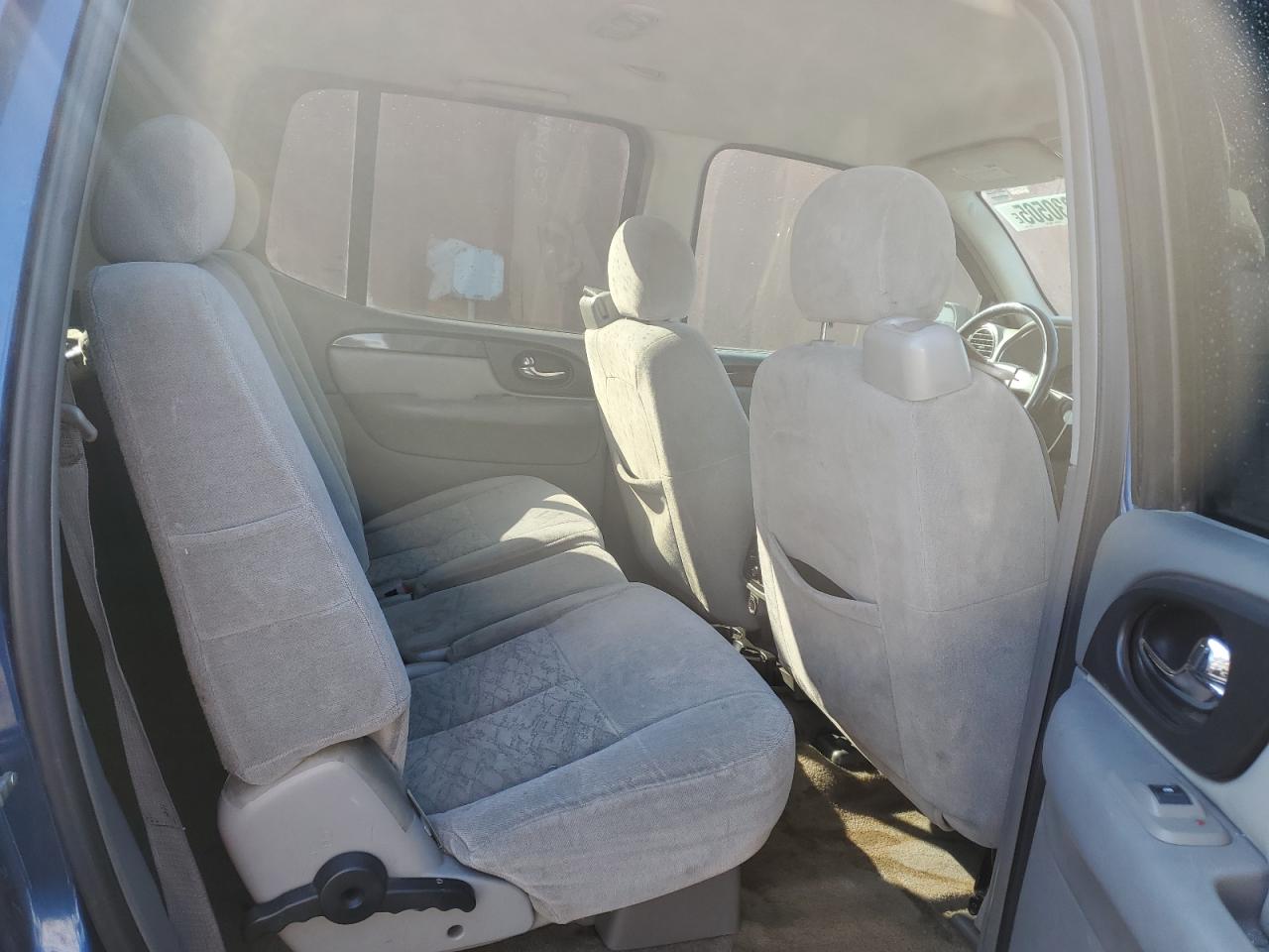 2006 GMC Envoy VIN 1GKES16S166114758 Copart auction photo, front end damage thumbnail 11