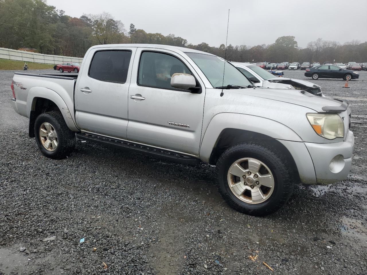 2007 Toyota Tacoma VIN 5TELU42N07Z402421 Copart auction photo, front end / side damage thumbnail 4
