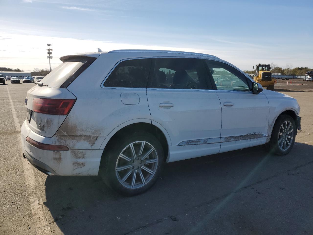 2018 Audi Q7 VIN WA1LAAF74JD045080 Copart auction photo, front end / minor dent/scratches damage thumbnail 3