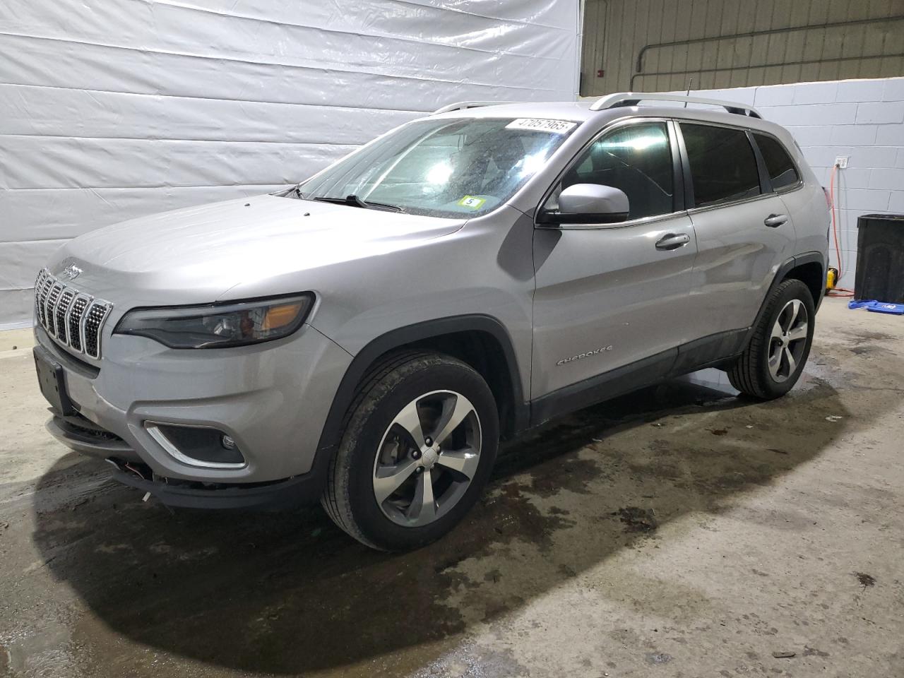 2019 Jeep Grand Cherokee VIN 1C4PJMDXXKD451930