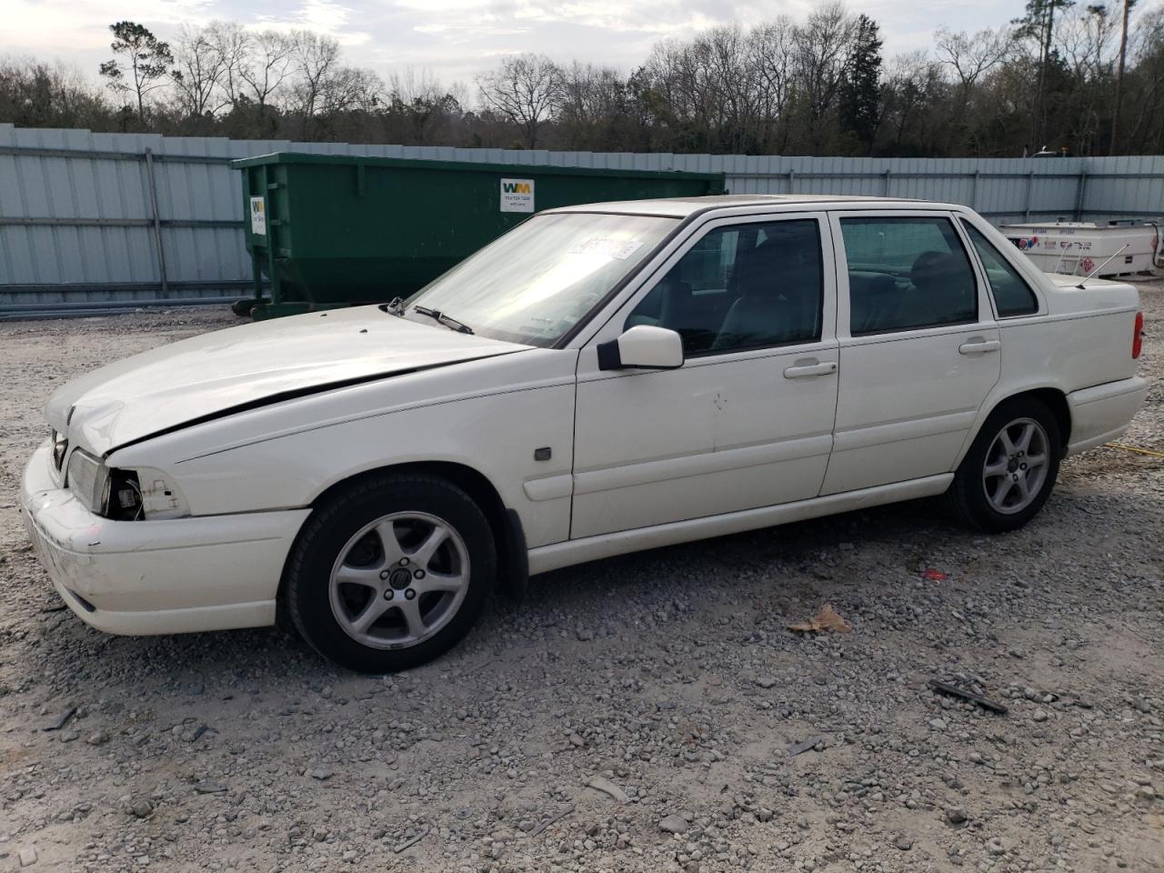 2000 Volvo S70 VIN YV1LS61J5Y2633332 - Copart auction photo
