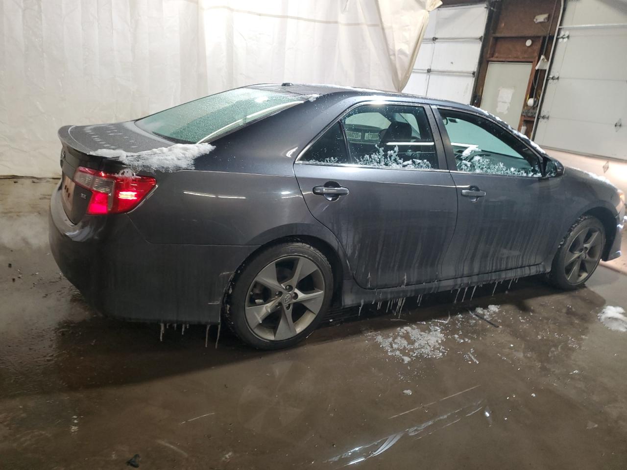 2012 Toyota Camry VIN 4T1BK1FK2CU503099 Copart auction photo, rear end damage thumbnail 3