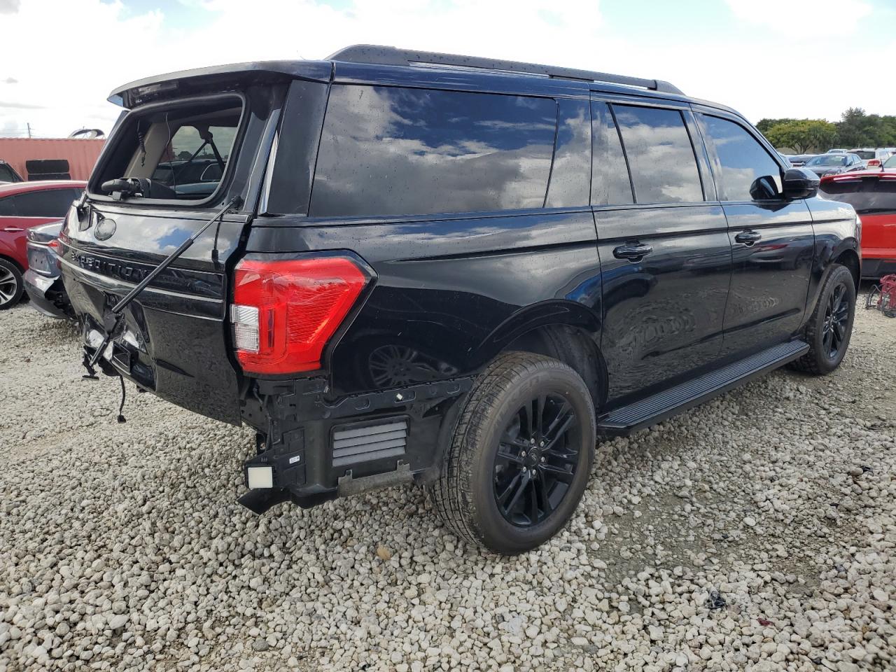 2022 Ford Expedition VIN 1FMJK1HT9NEA61985 Copart auction photo, rear end damage thumbnail 3