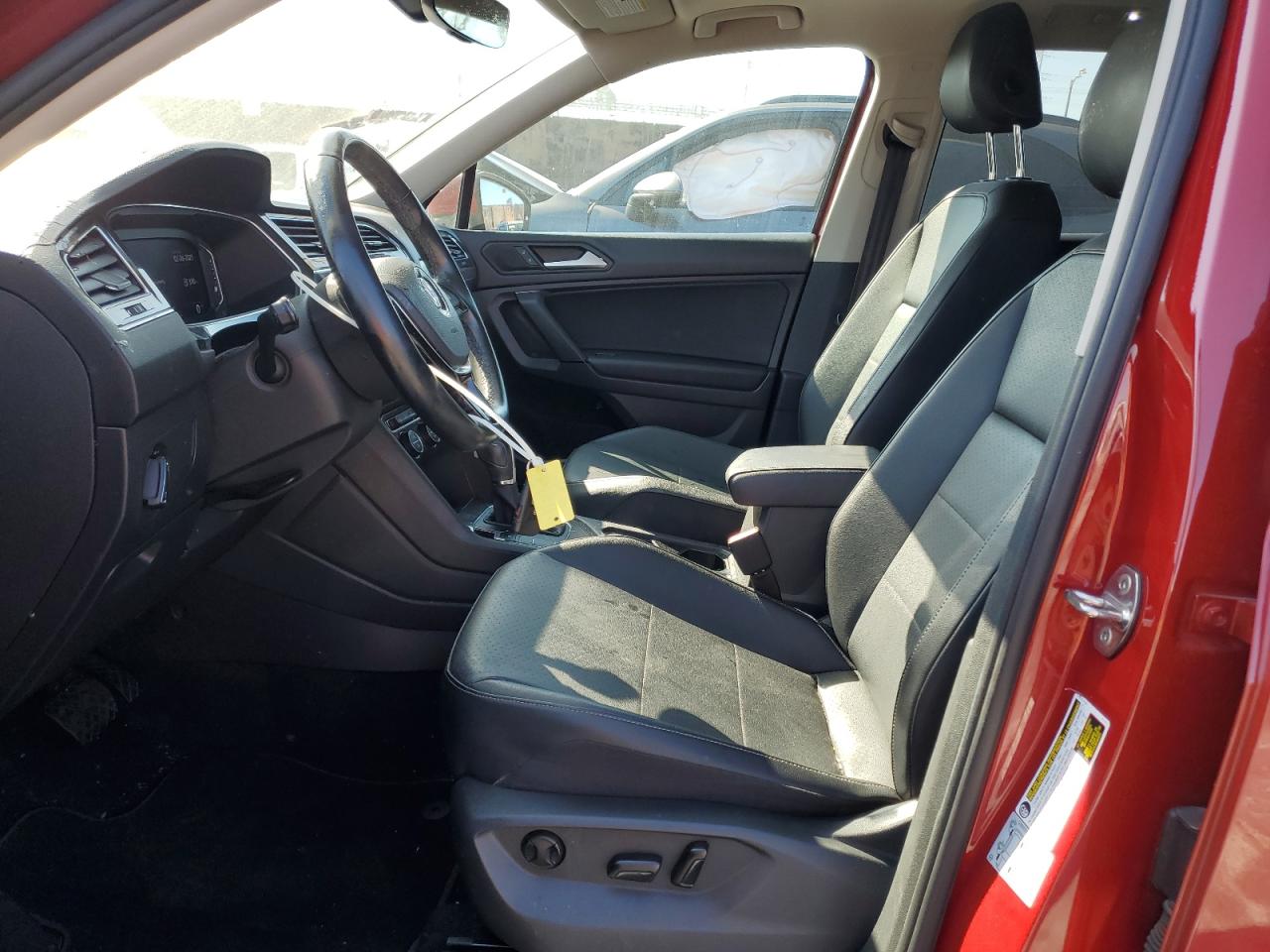 2019 Volkswagen Tiguan VIN 3VV3B7AX2KM105796 Copart auction photo, front end damage thumbnail 7