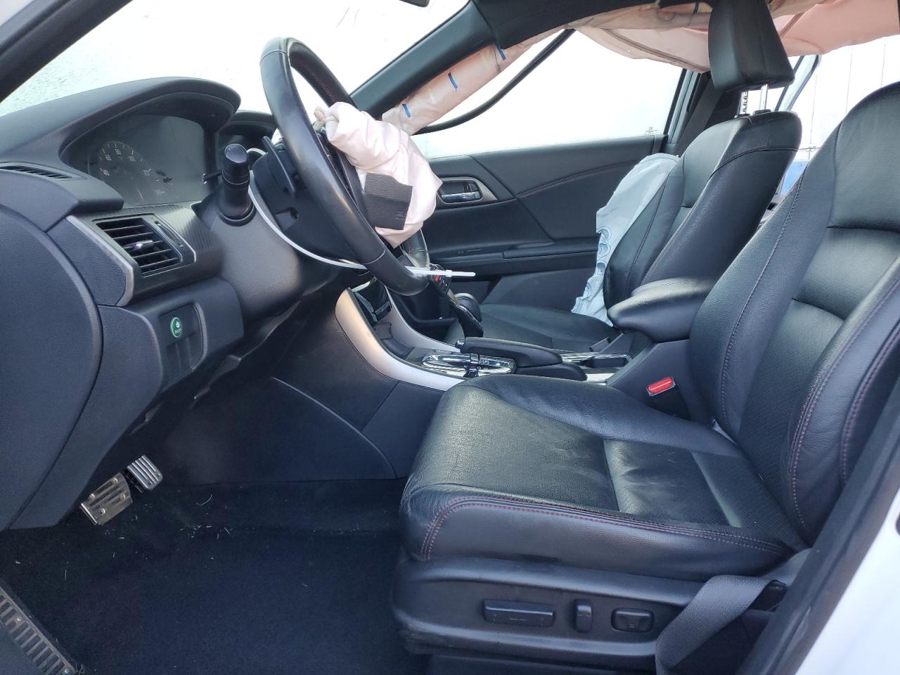 2017 Honda Accord VIN 1HGCR2F18HA092982 Copart auction photo, front end damage thumbnail 7