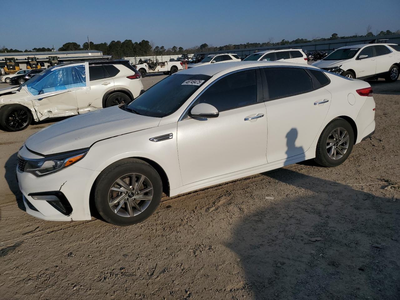 2019 KIA Optima VIN 5XXGT4L31KG330525 - Copart auction photo