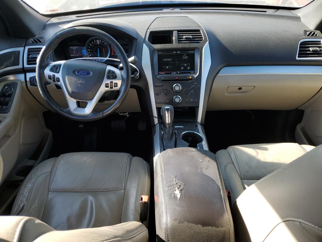 2014 Ford Explorer VIN 1FM5K8D87EGC50506 Copart auction photo, front end / side damage thumbnail 8