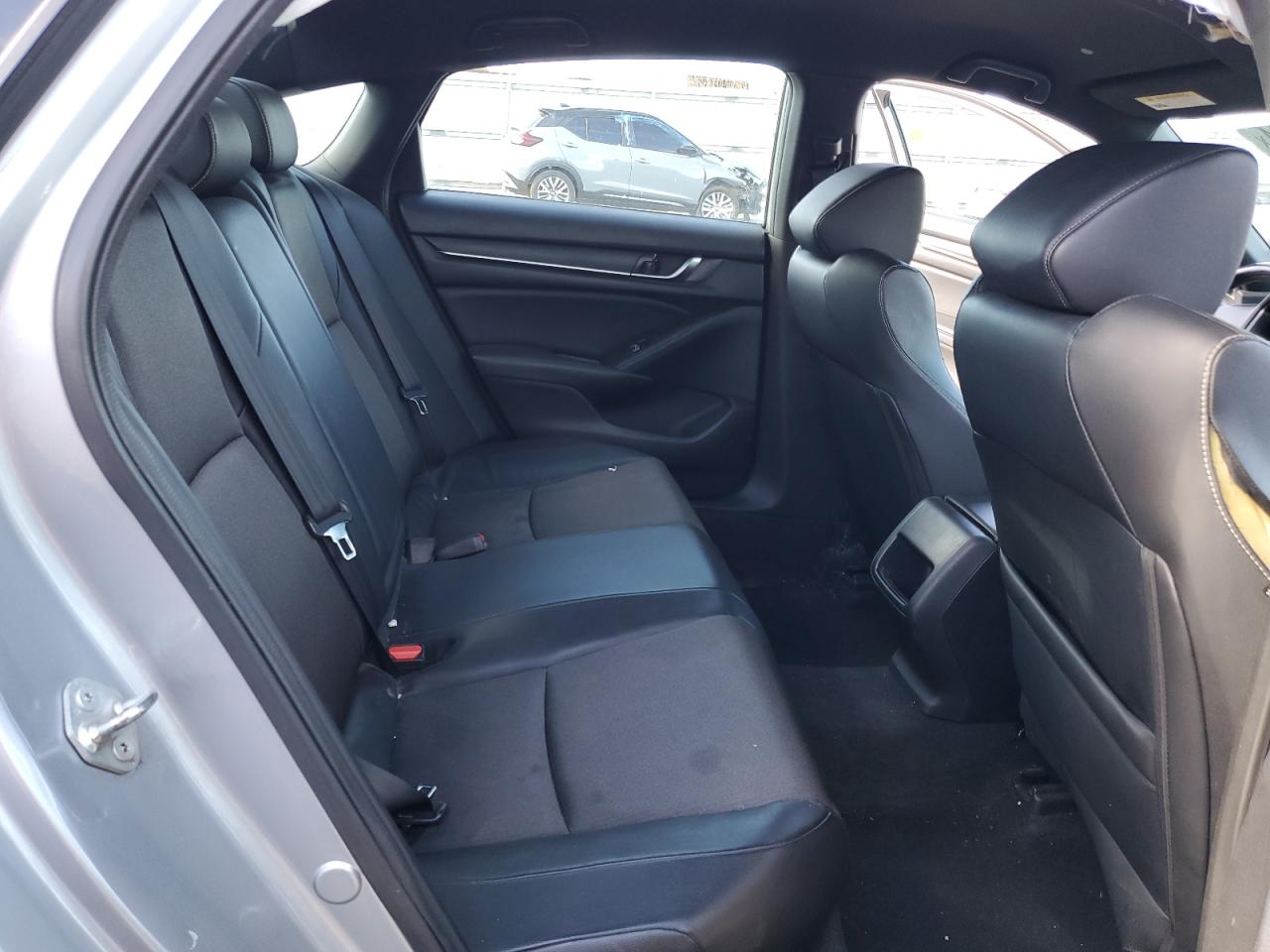 2018 Honda Accord VIN 1HGCV1F32JA209940 Copart auction photo, side damage thumbnail 11