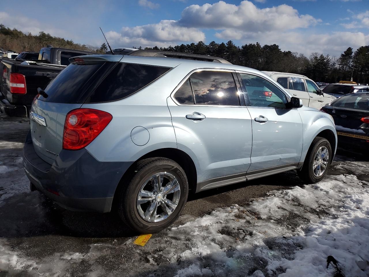 2014 Chevrolet Equinox VIN 2GNALBEK8E6165981 Copart auction photo, front end / minor dent/scratches damage thumbnail 3