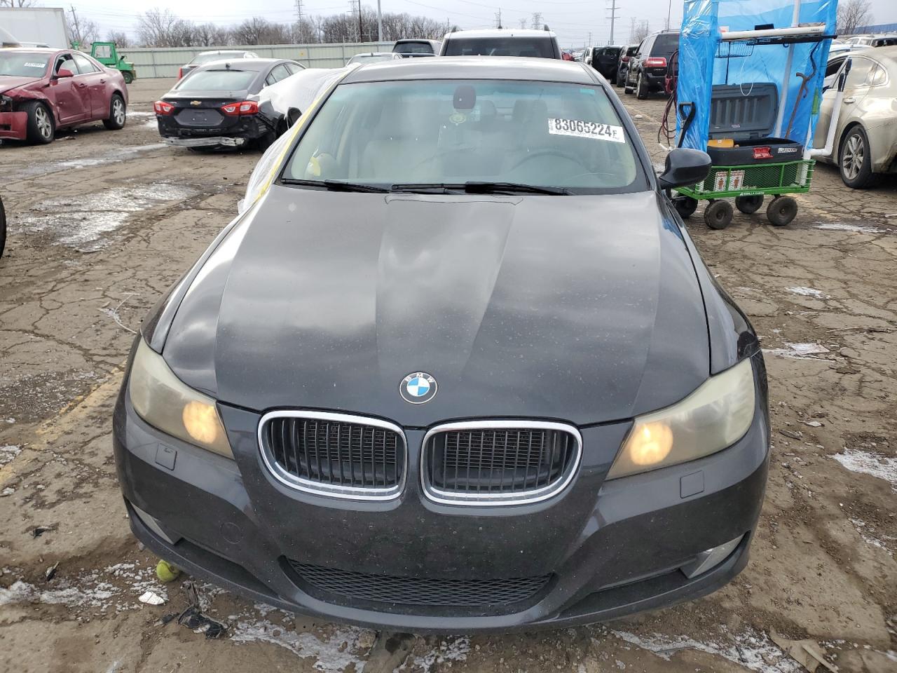 2011 BMW 3er VIN WBAPK5G57BNN28001 Copart auction photo, side damage thumbnail 5