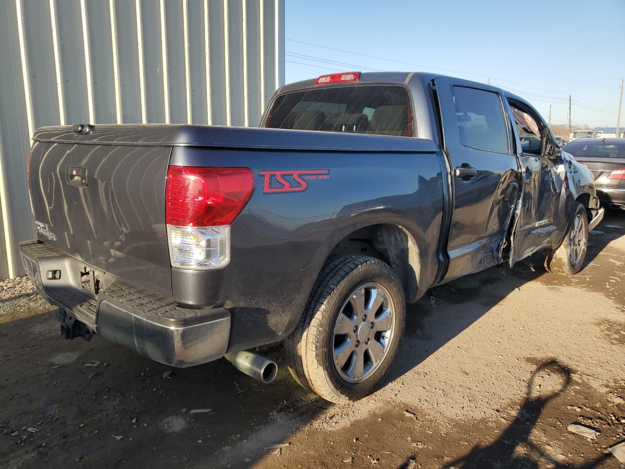 2010 Toyota Tundra VIN 5TFEY5F11AX097018 Copart auction photo, side / front end damage thumbnail 3