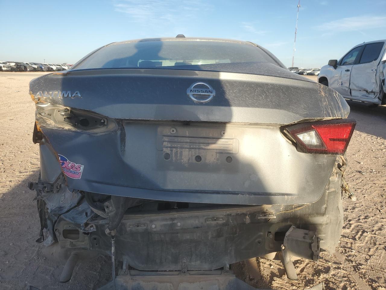 2019 Nissan Altima VIN 1N4BL4BV7KC110759 Copart auction photo, rear end damage thumbnail 6