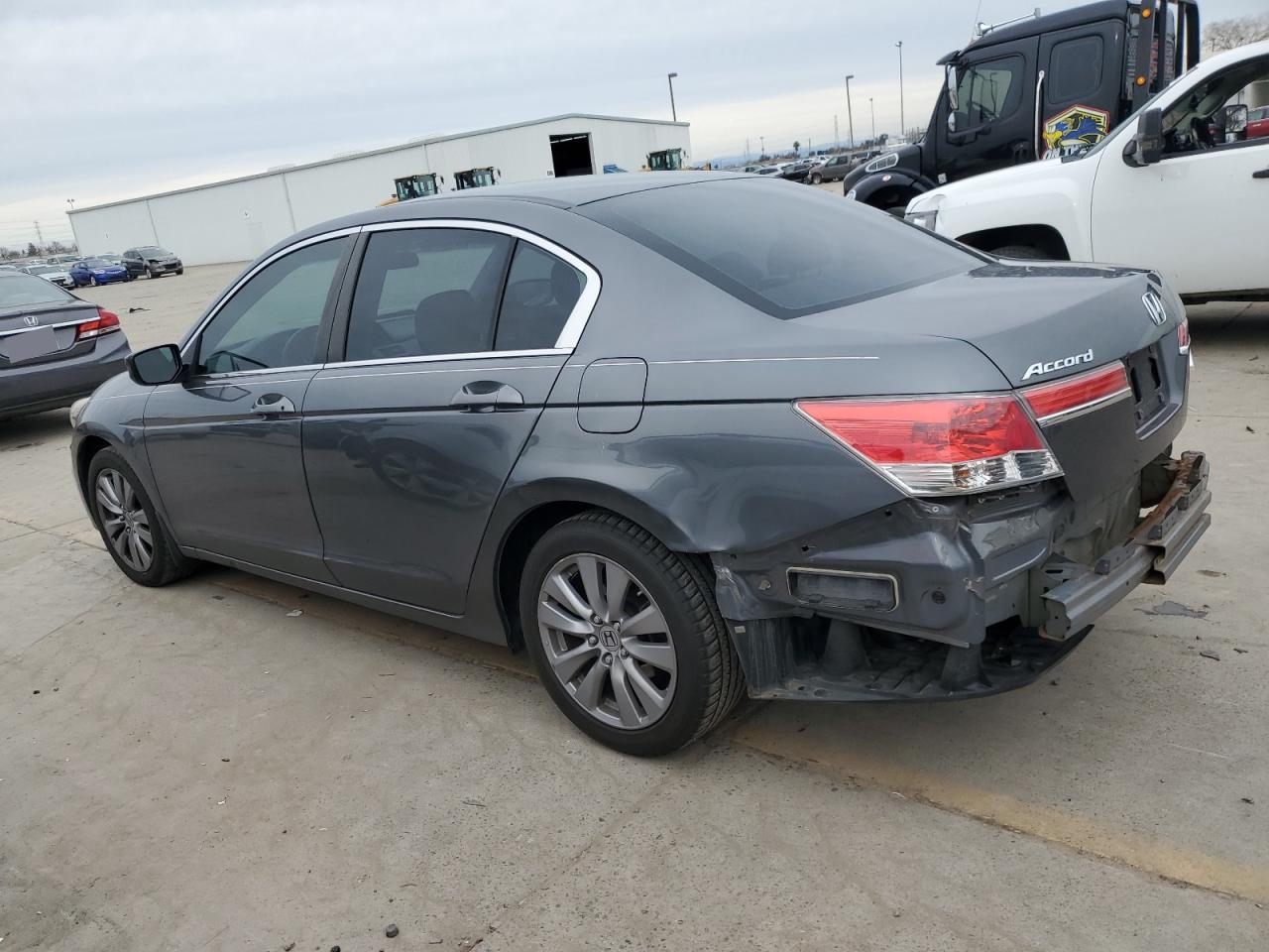 2011 Honda Accord VIN 1HGCP2F70BA152352 Copart auction photo, rear end / side damage thumbnail 2
