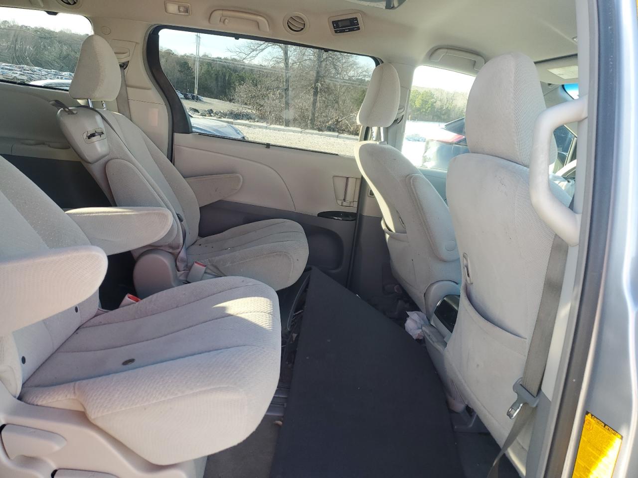 2014 Toyota Sienna VIN 5TDKK3DCXES494980 Copart auction photo, front end damage thumbnail 11