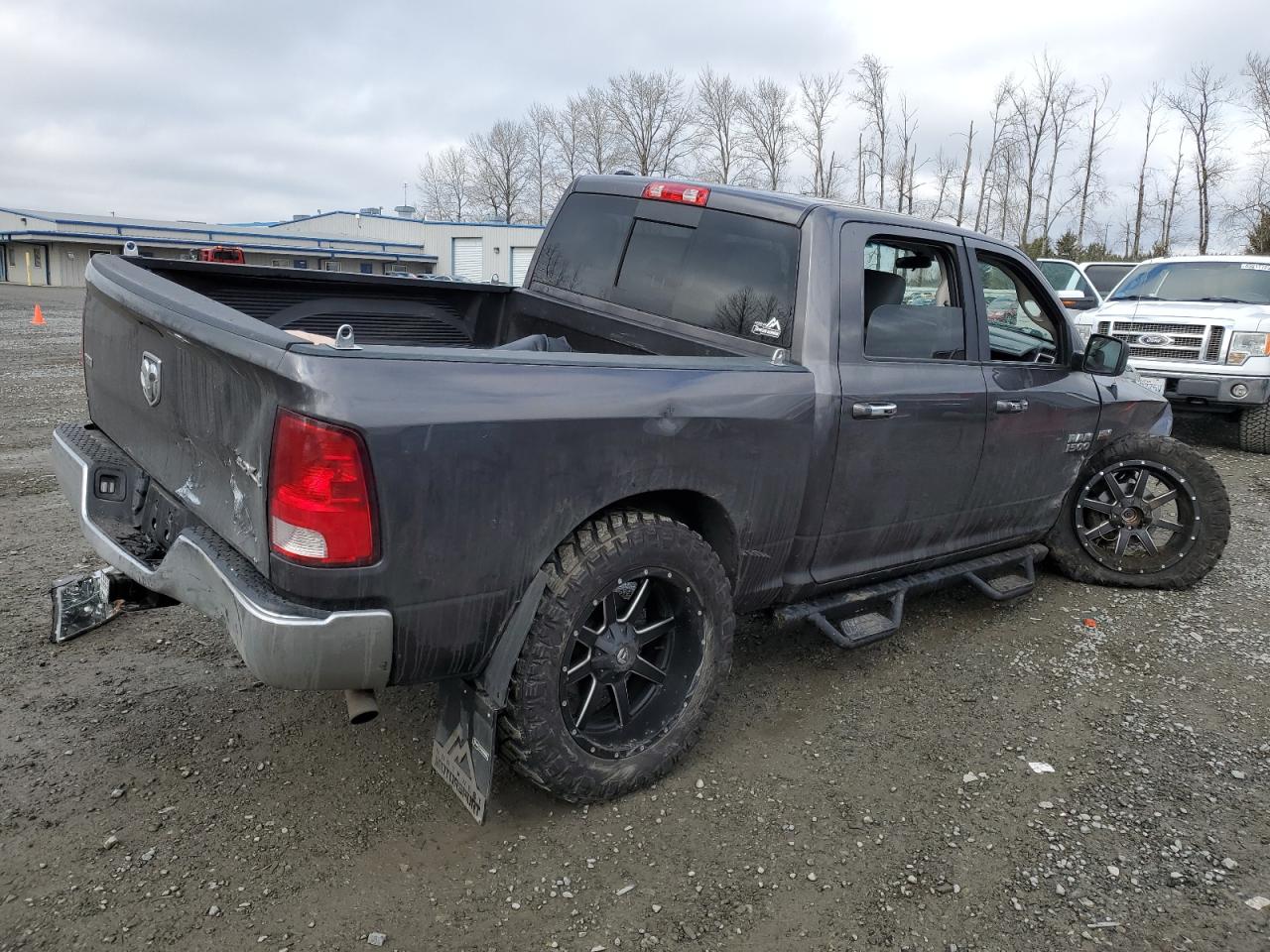 2018 RAM 1500 VIN 1C6RR7LT1JS295537 Copart auction photo, front end / rear end damage thumbnail 3