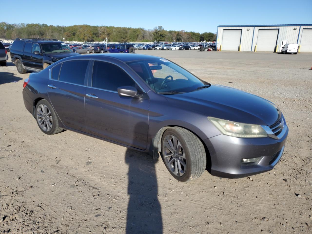 2014 Honda Accord VIN 1HGCR2F59EA135661 Copart auction photo, side / front end damage thumbnail 4