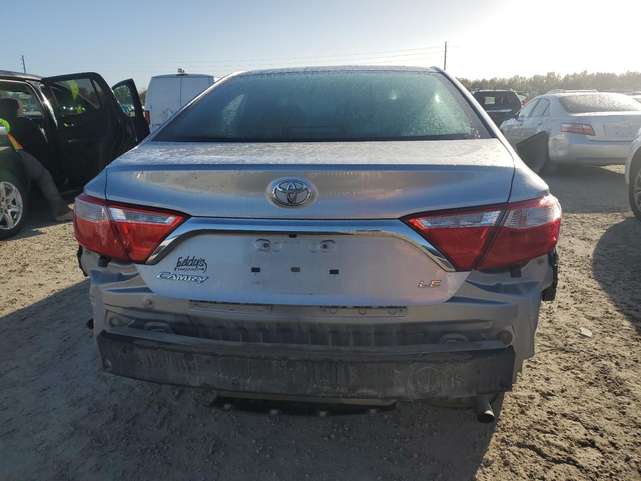 2017 Toyota Camry VIN 4T1BF1FK8HU726372 Copart auction photo, front end / rear end damage thumbnail 6