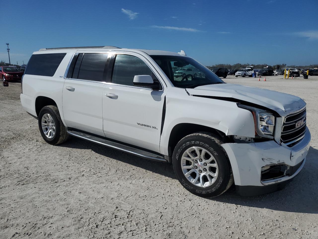 2016 GMC Yukon VIN 1GKS1GKC5GR107321 Copart auction photo, front end damage thumbnail 4