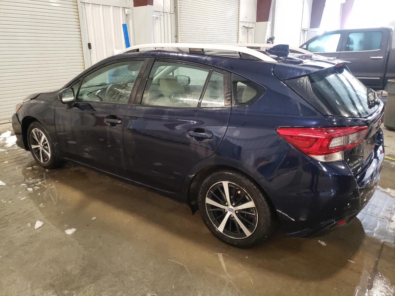 2020 Subaru Impreza VIN 4S3GTAD65L3706720 Copart auction photo, front end / rear end damage thumbnail 2