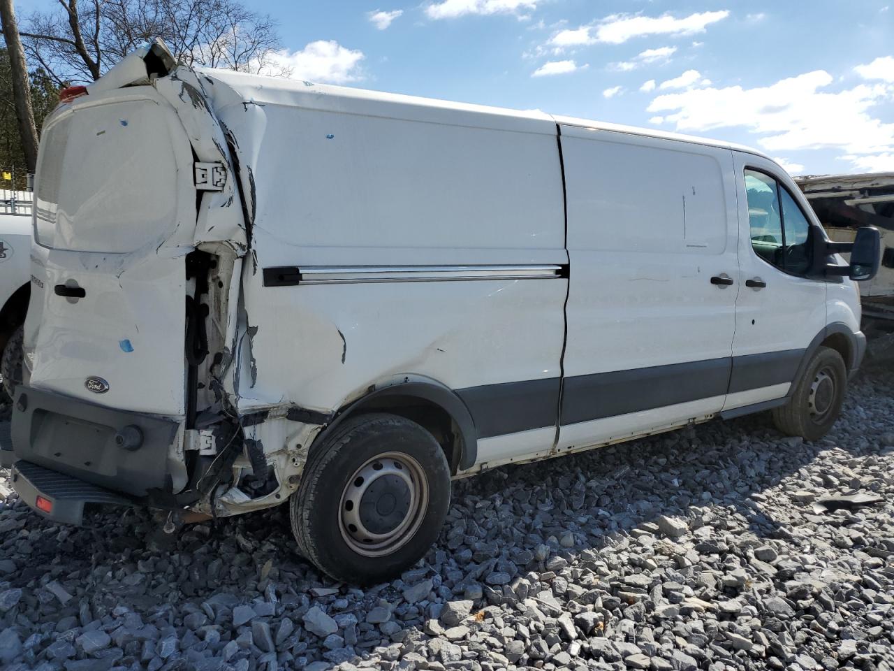 2016 Ford Transit VIN 1FTYE2YG8GKA68742 Copart auction photo, rear end / minor dent/scratches damage thumbnail 3