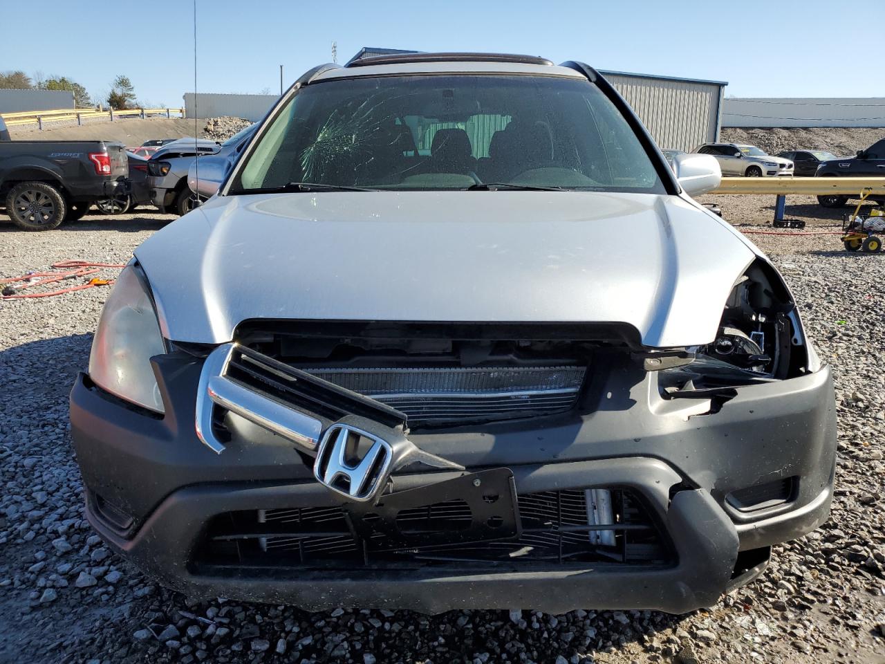 2004 Honda CR-V VIN SHSRD78884U203975 Copart auction photo, front end damage thumbnail 5