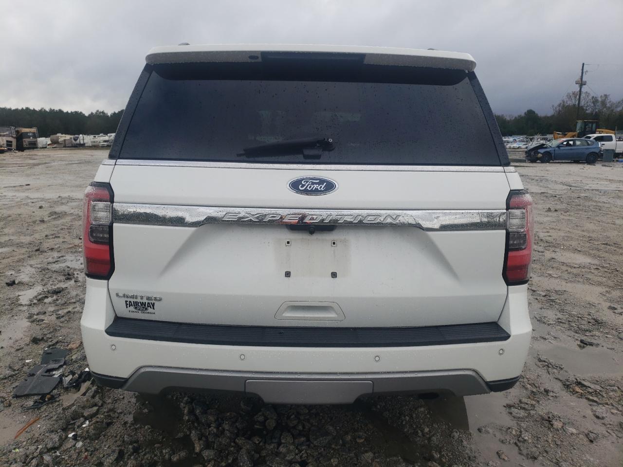 2020 Ford Expedition VIN 1FMJU1KT9LEA64885 Copart auction photo, front end damage thumbnail 6