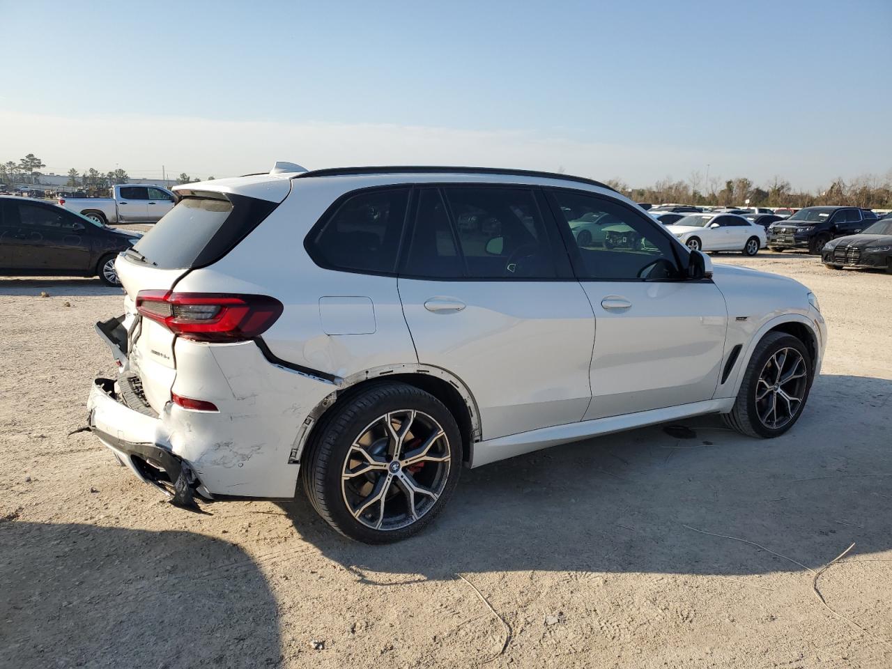 2022 BMW X5 VIN 5UXTA6C0XN9J37988 Copart auction photo, rear end / side damage thumbnail 3
