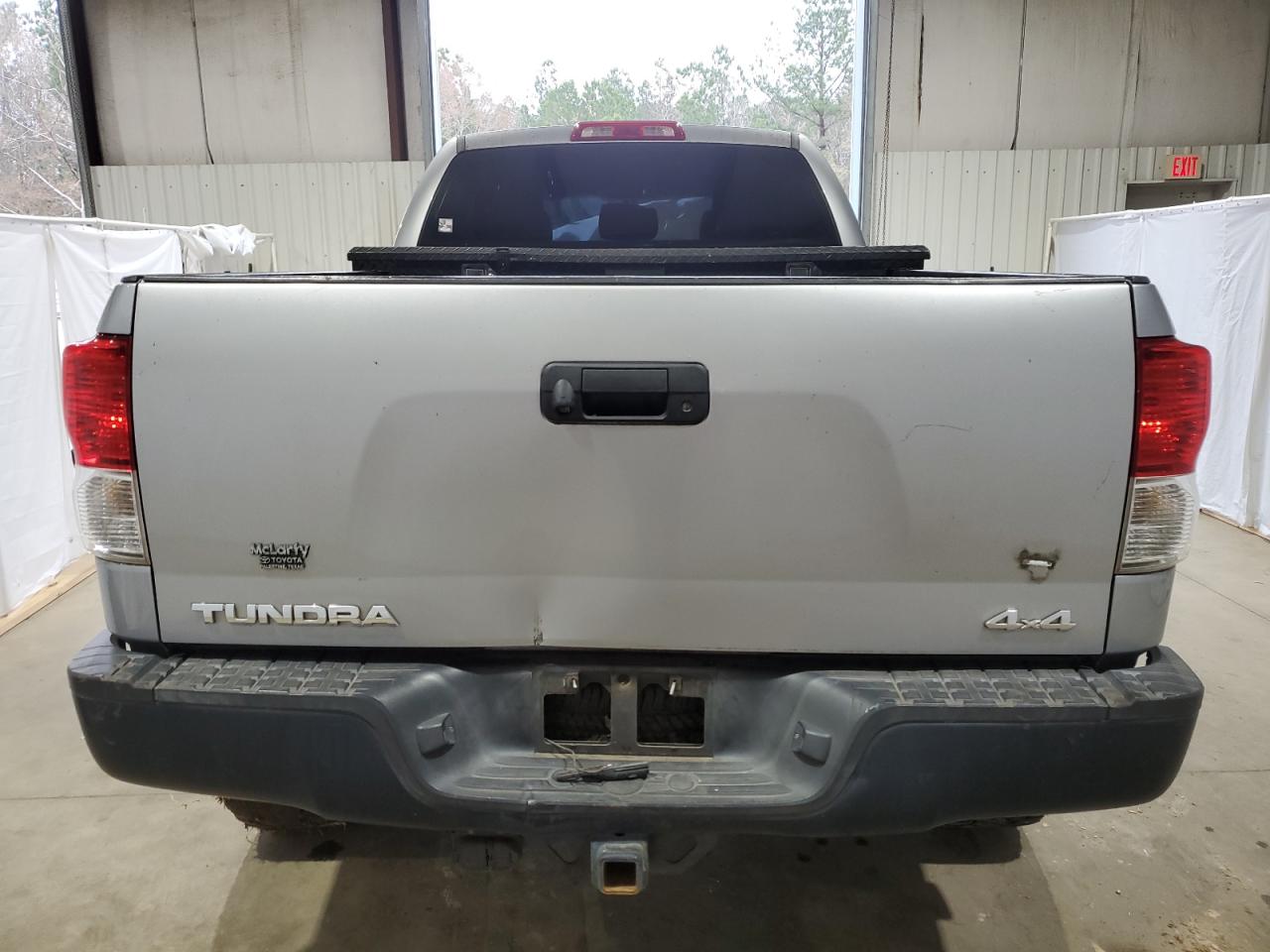 2013 Toyota Tundra VIN 5TFUW5F14DX286087 Copart auction photo, front end / minor dent/scratches damage thumbnail 6