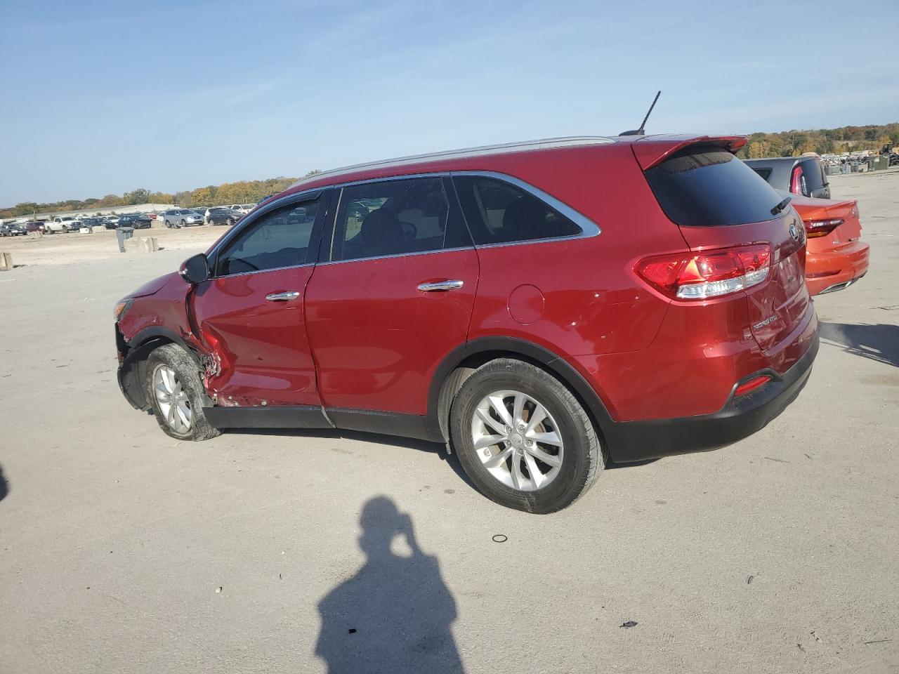 2018 KIA Sorento VIN 5XYPG4A59JG340674 Copart auction photo, side damage thumbnail 2