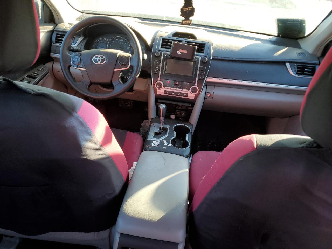 2012 Toyota Camry VIN 4T4BF1FK5CR173145 Copart auction photo, side / minor dent/scratches damage thumbnail 8