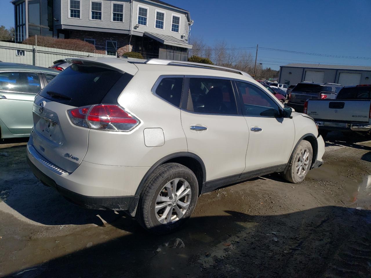 2016 Nissan Rogue VIN KNMAT2MV7GP644321 Copart auction photo, front end / side damage thumbnail 3