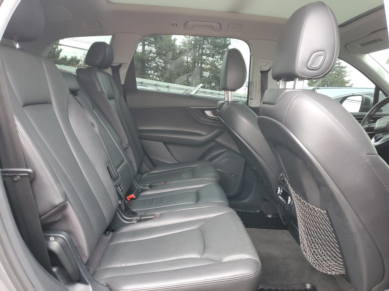2017 Audi Q7 VIN WA1LAAF72HD000326 Copart auction photo, front end damage thumbnail 11