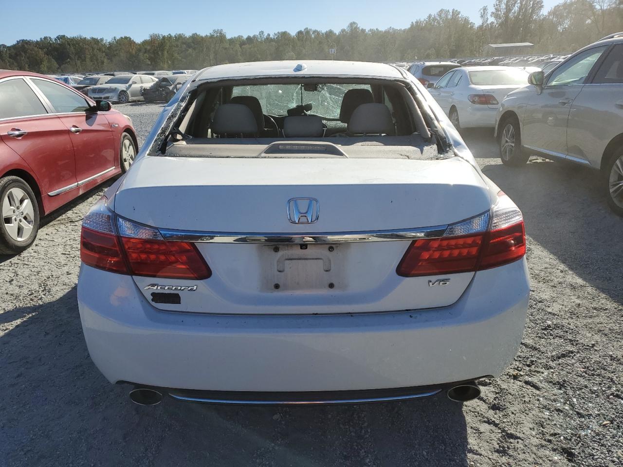 2015 Honda Accord VIN 1HGCR3F88FA033950 Copart auction photo, top/roof / side damage thumbnail 6