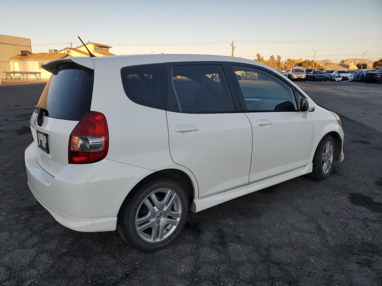 2007 Honda Fit VIN JHMGD38627S009874 Copart auction photo, front end damage thumbnail 3