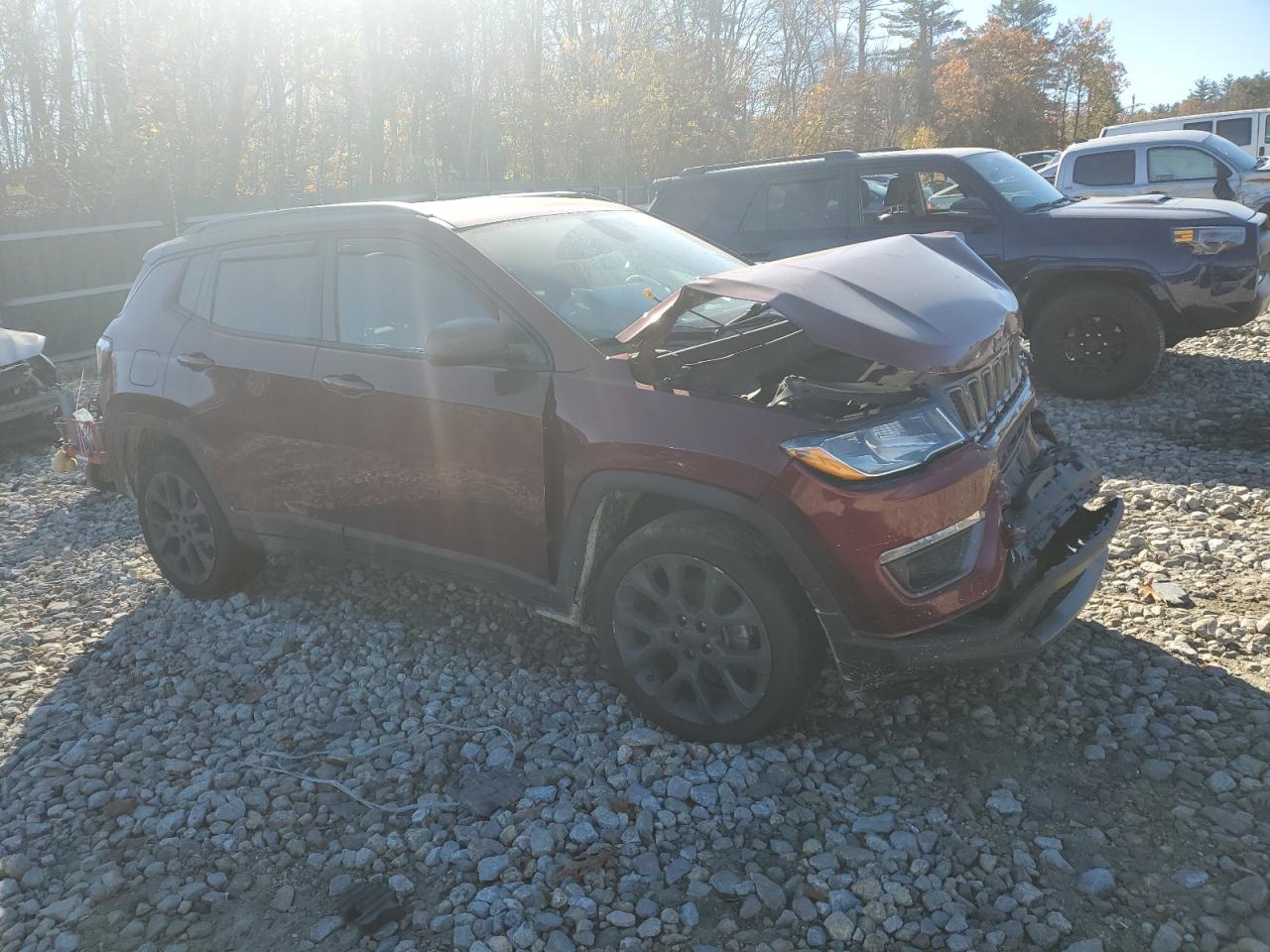 2021 Jeep Compass VIN 3C4NJDEB7MT573152 Copart auction photo, front end damage thumbnail 4