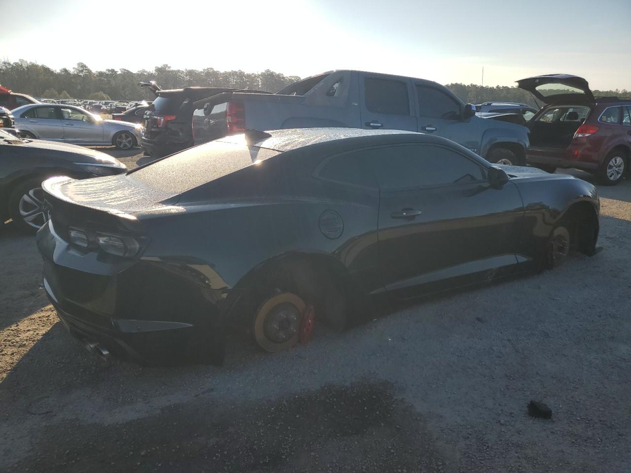 2019 Chevrolet Camaro VIN 1G1FE1R73K0127368 Copart auction photo, front end damage thumbnail 3