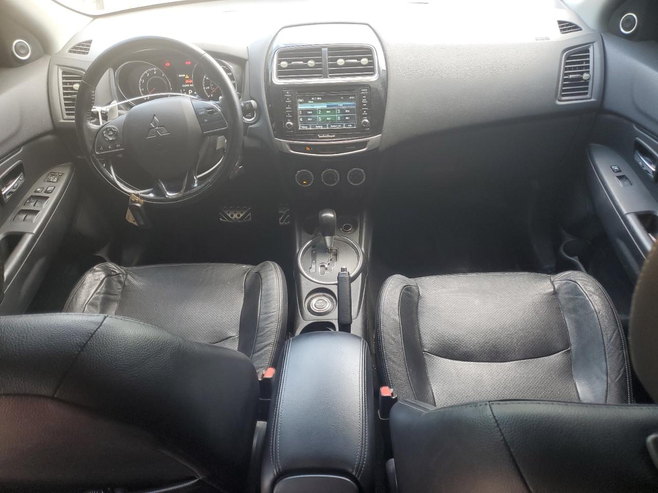 2016 Mitsubishi Outlander VIN JA4AR4AW0GZ057867 Copart auction photo, normal wear damage thumbnail 8
