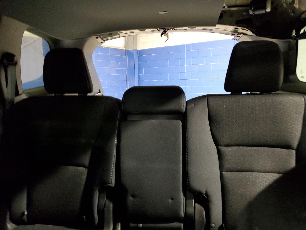 2021 Honda Passport VIN 5FNYF8H21MB007472 Copart auction photo, vandalism damage thumbnail 10