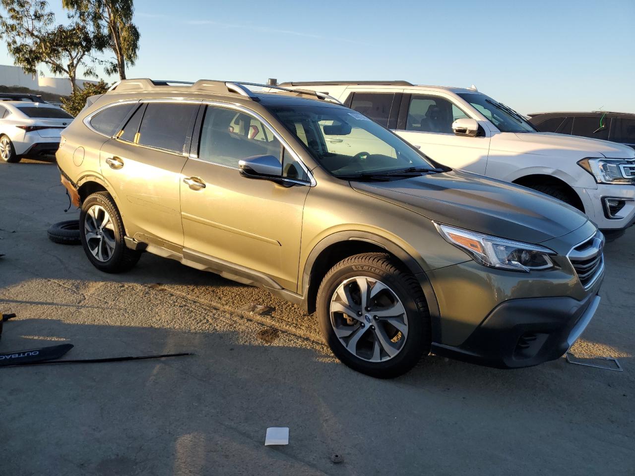 2020 Subaru Outback VIN 4S4BTGPD9L3141889 Copart auction photo, all over damage thumbnail 4