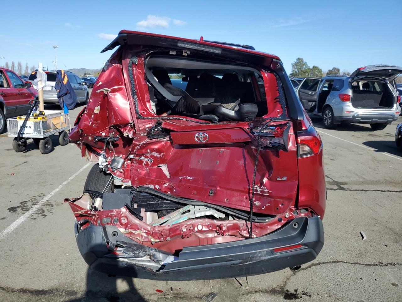 2020 Toyota RAV 4 VIN 2T3K1RFV9LW077656 Copart auction photo, rear end / minor dent/scratches damage thumbnail 6