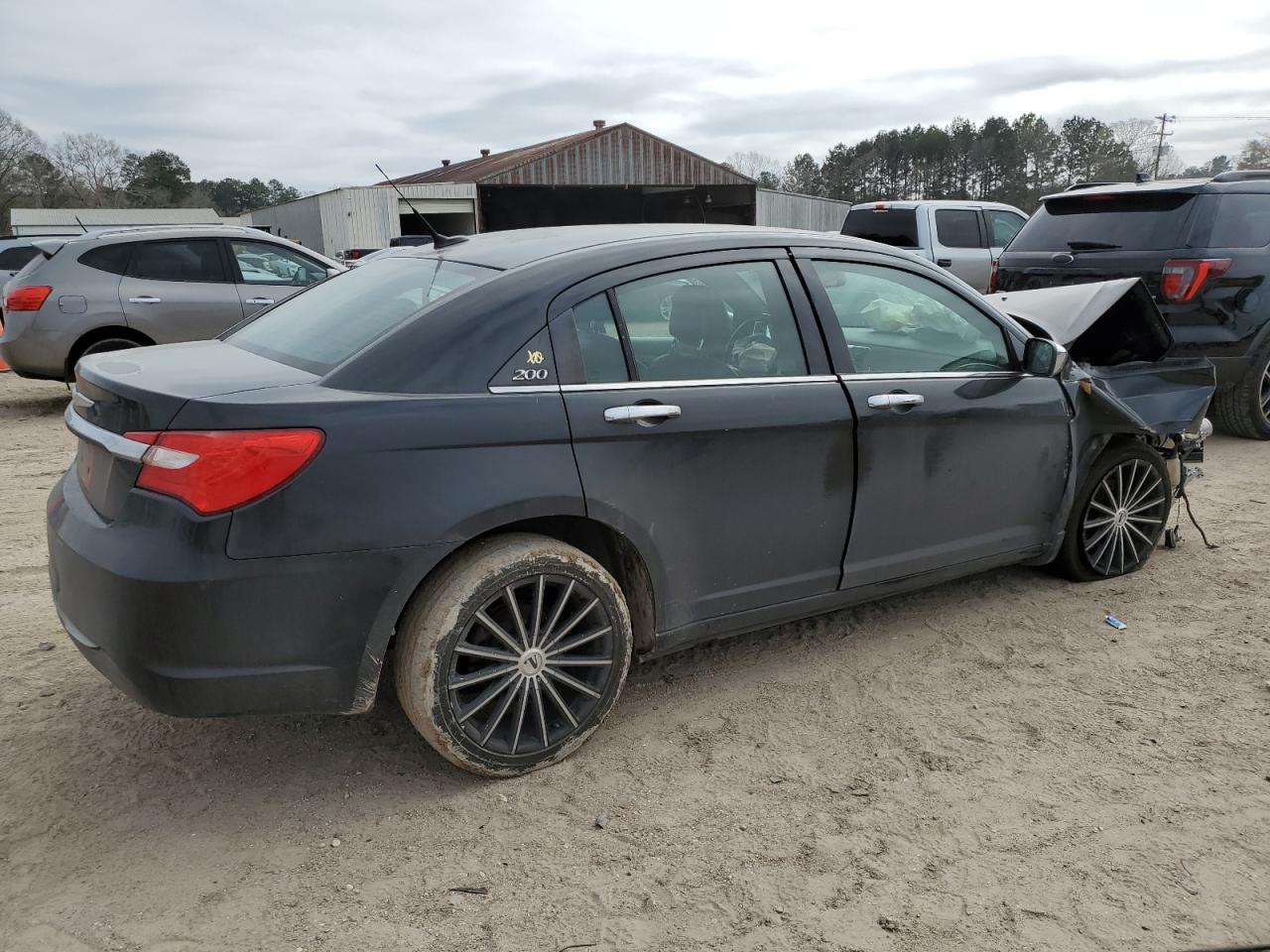 2011 Chrysler 200 VIN 1C3BC2FG3BN516363 Copart auction photo, front end damage thumbnail 3