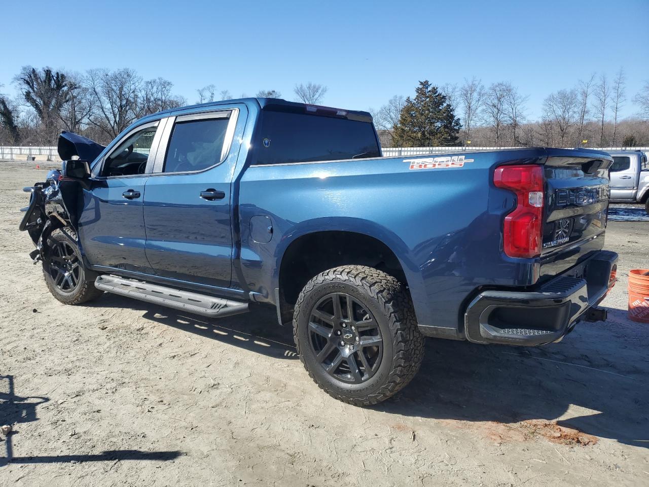 2021 Chevrolet Silverado VIN 3GCPYFEDXMG439181 Copart auction photo, front end damage thumbnail 2